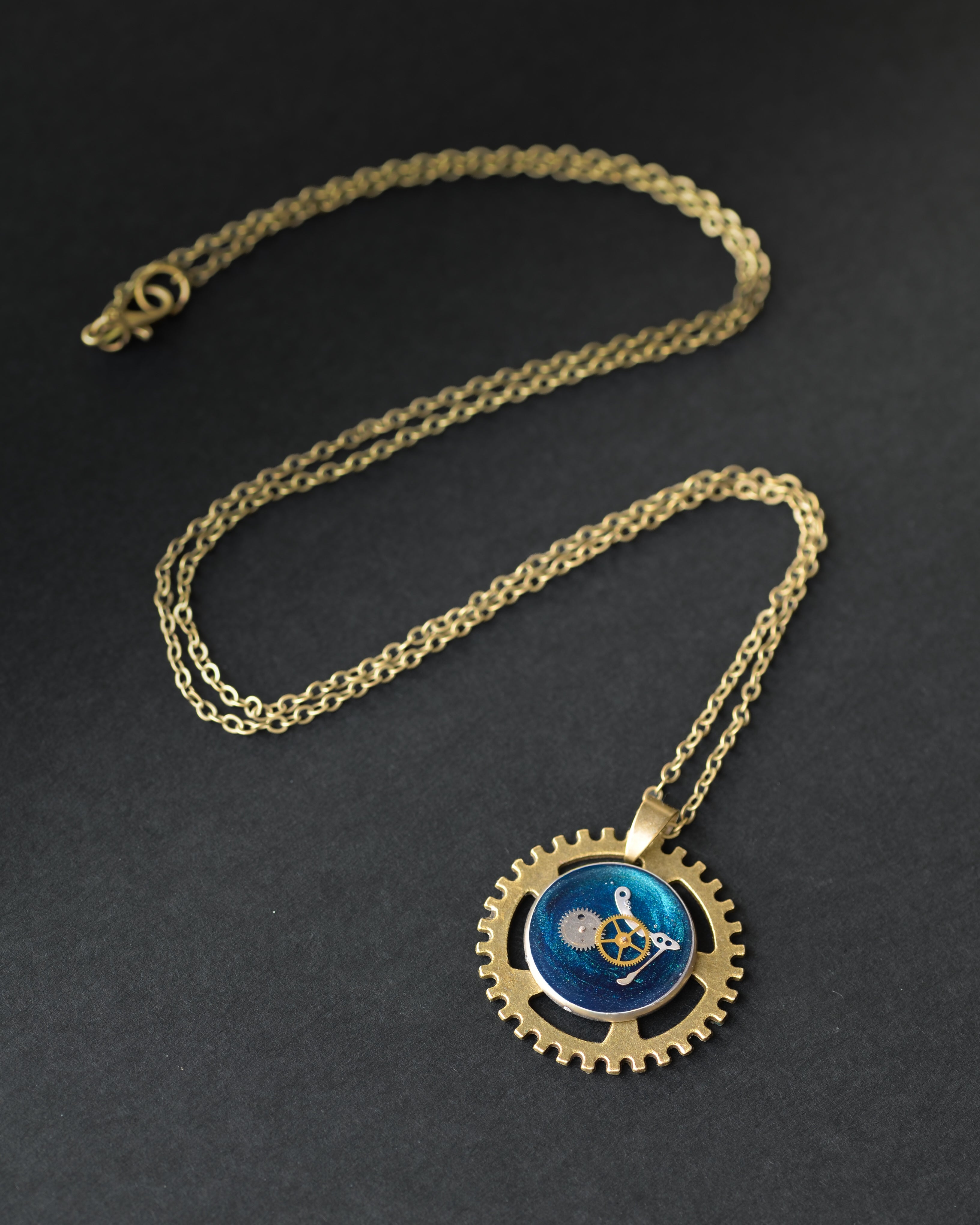 Colier Deep Sea Relic