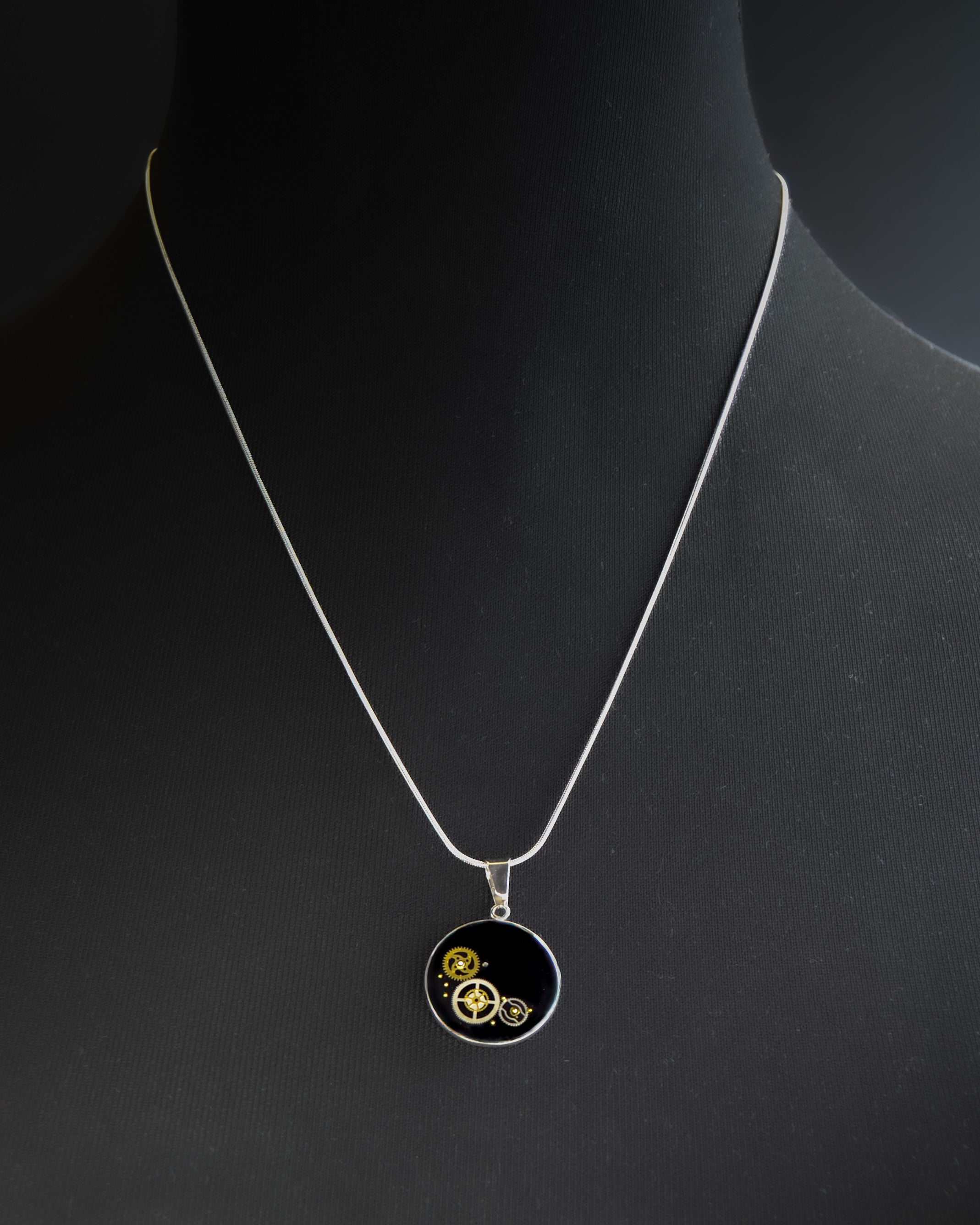 Horizon Gear Necklace