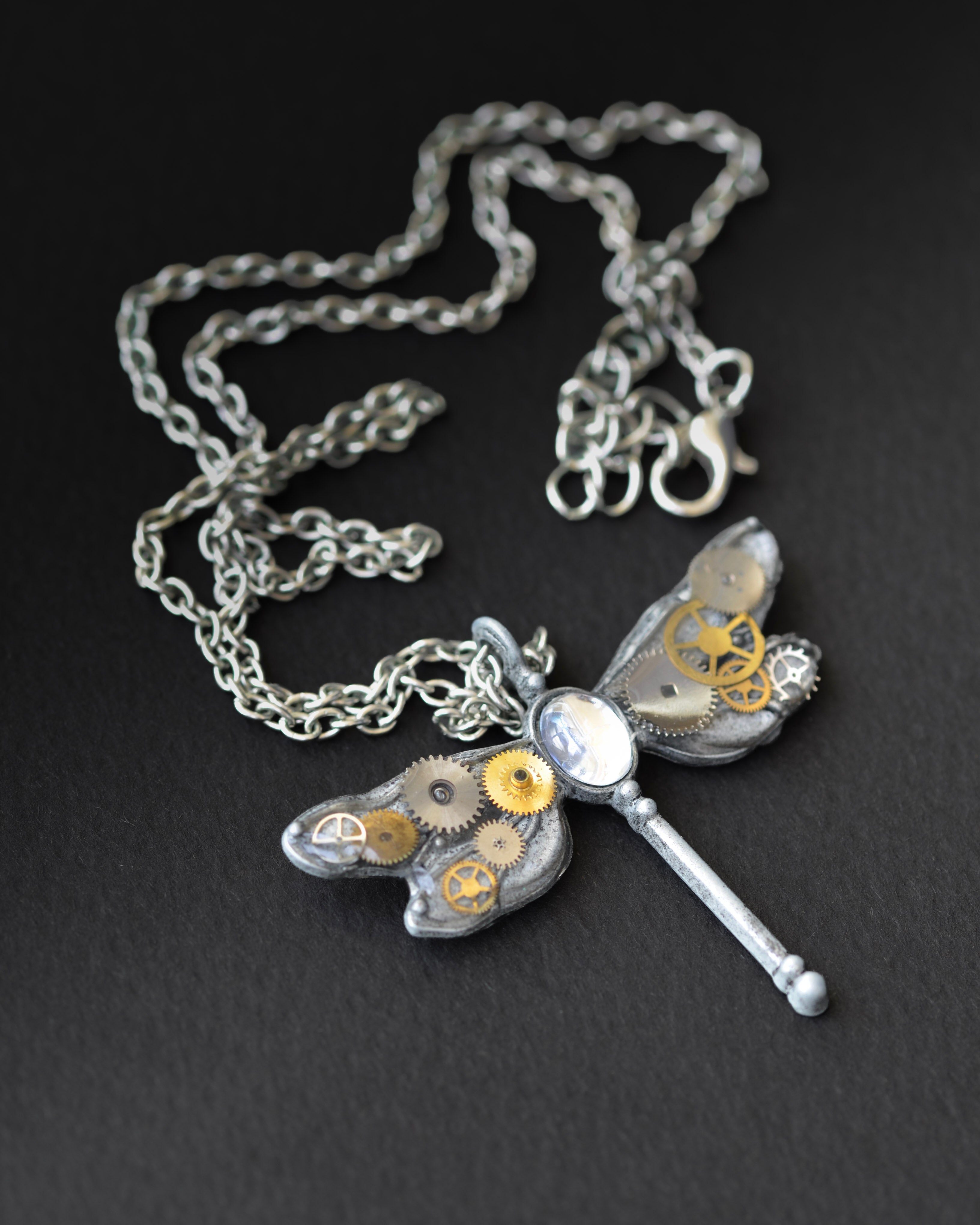 Colier Clockwork Dragonfly