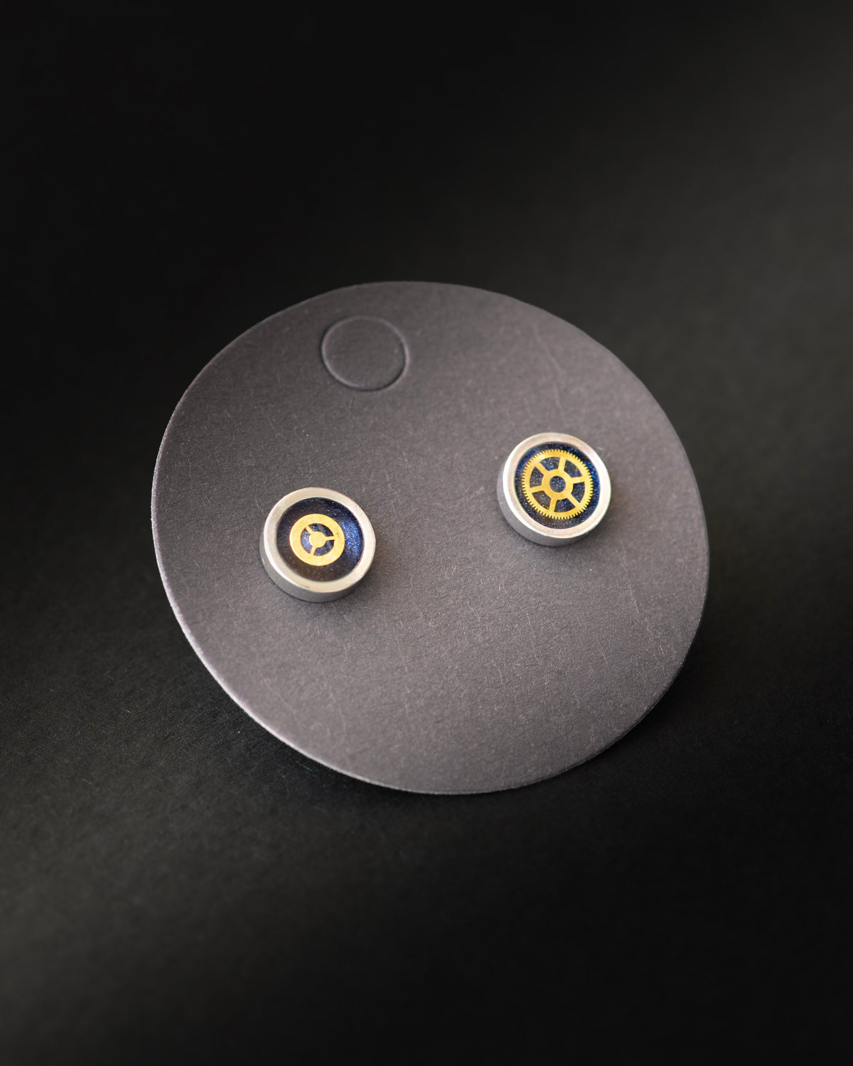 Nocturne Gear Studs